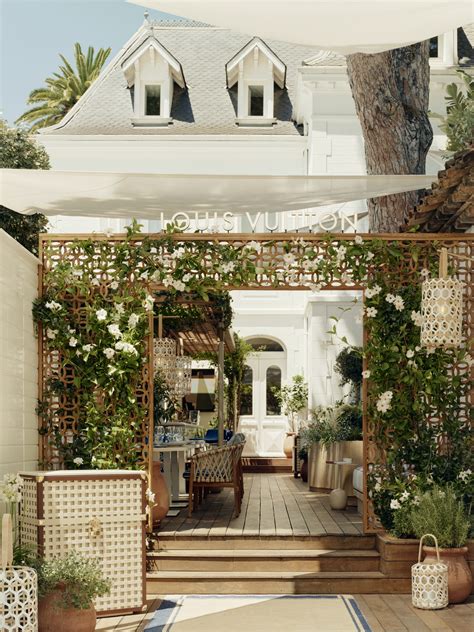 louis vuitton saint tropez ristorante|louis vuitton st tropez.